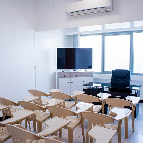 Praxis pre-departure training room